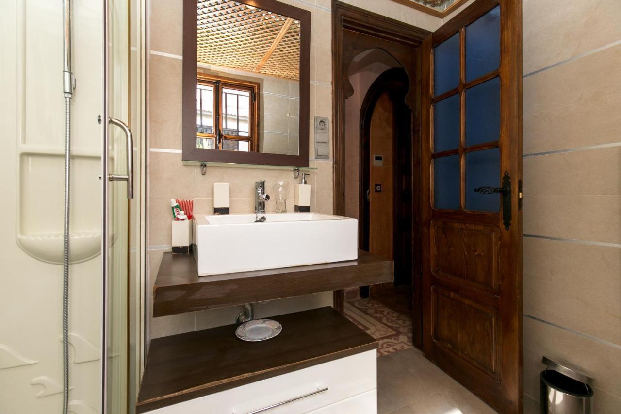 Charming Andalusian House - Free Parking Villa Granada Eksteriør billede